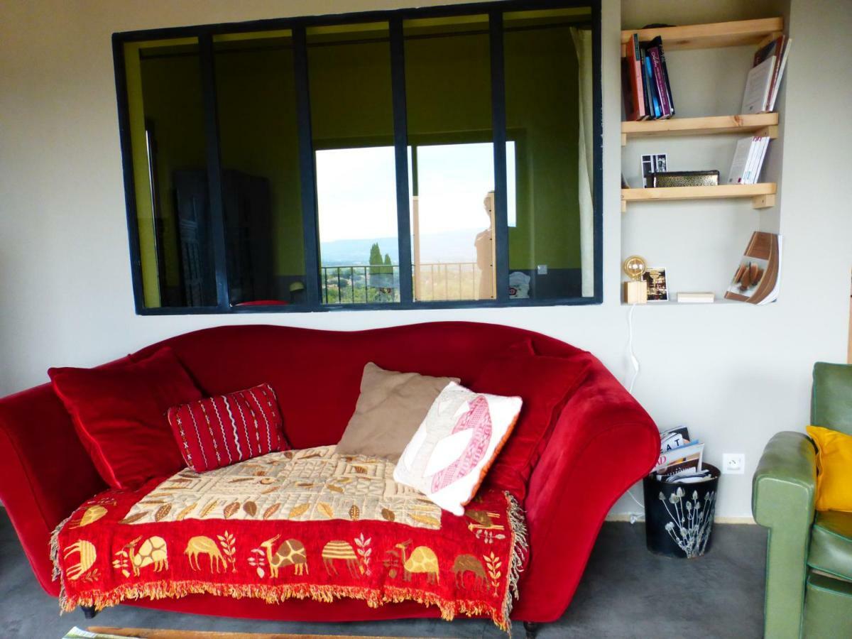 Maison Itze Saint-Saturnin-les-Apt Exterior photo